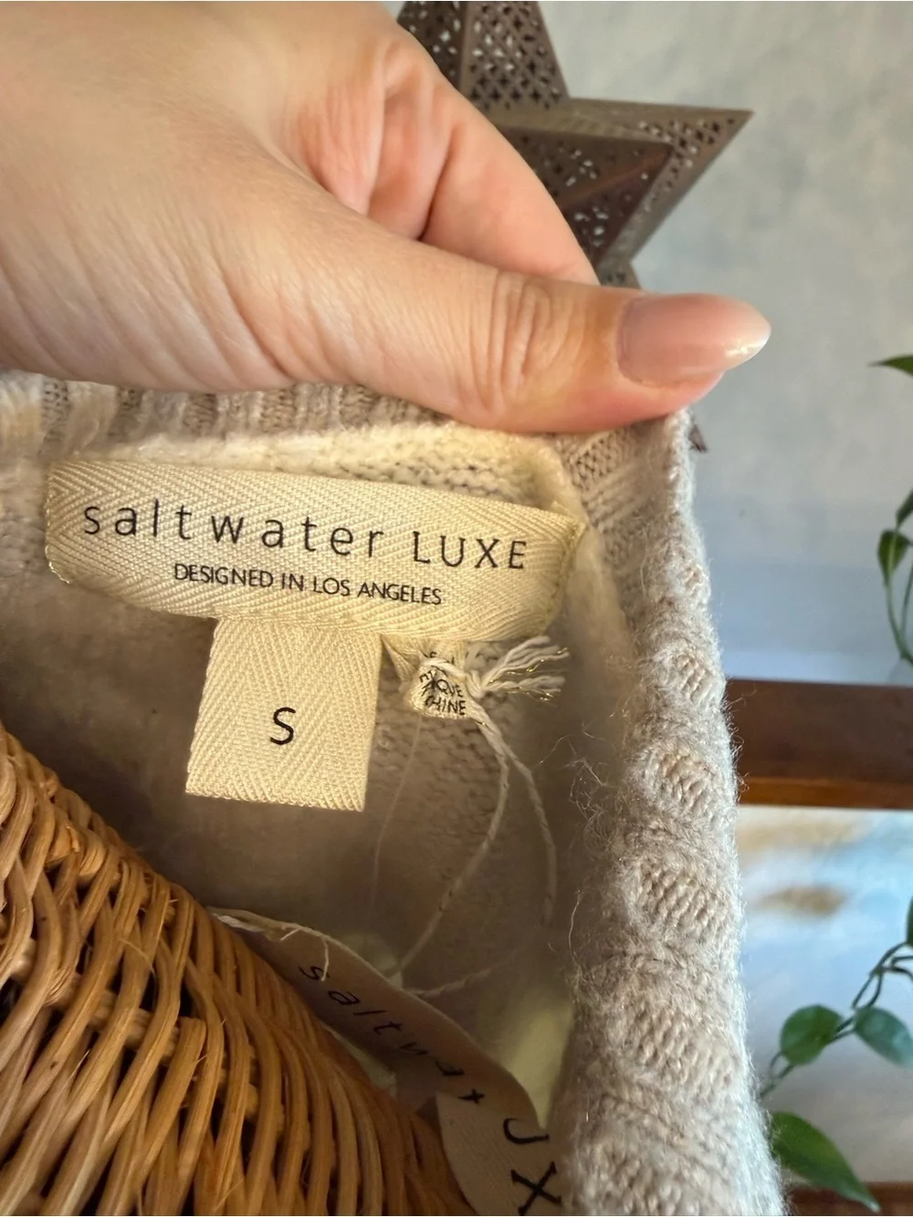 saltwater LUXE Floral Crewneck Sweater - Gray & Cream - Picture 3 of 3